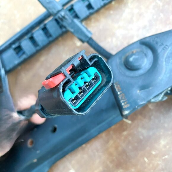 Fits 2001-03 Dodge Caravan Town & Country LH Sliding Door Track Wire Harness - Picture 4 of 9